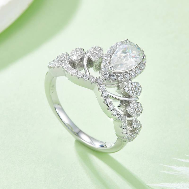 V字皇后水滴S925银镀白金彩色MoissaniteWomen's Ring1ctD级